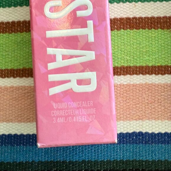 Stila Hide & Chic Foundation Tan 4 + Jefree Star Liquid Concealer Orange Bundle - Picture 8 of 9